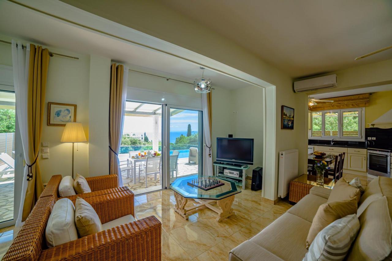 Villa Hera-The Infinity Blue Nisaki  Exterior photo